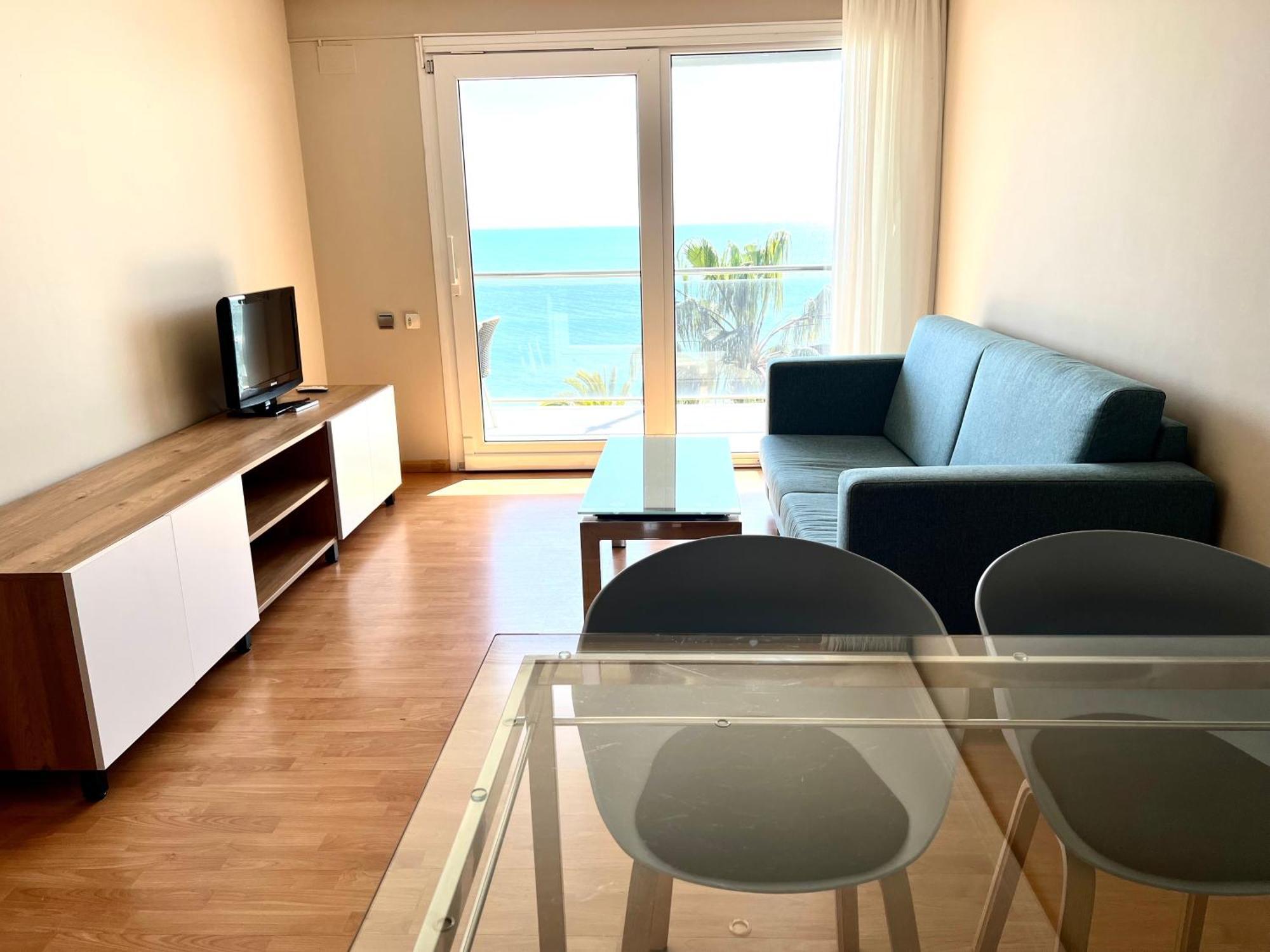 Apartamentos Las Palmas VII Family Only Салоу Екстериор снимка